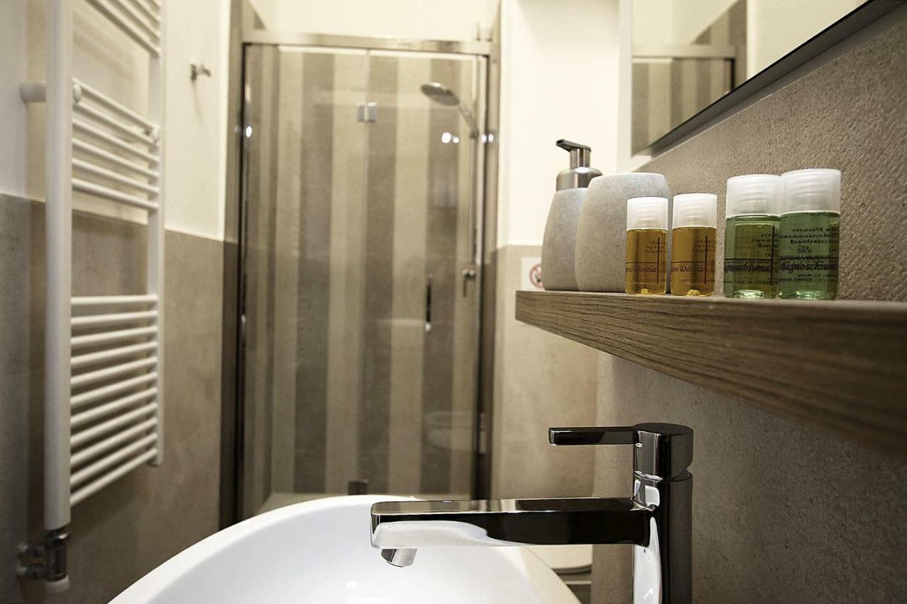 Suite Fiera Milano City Exteriör bild