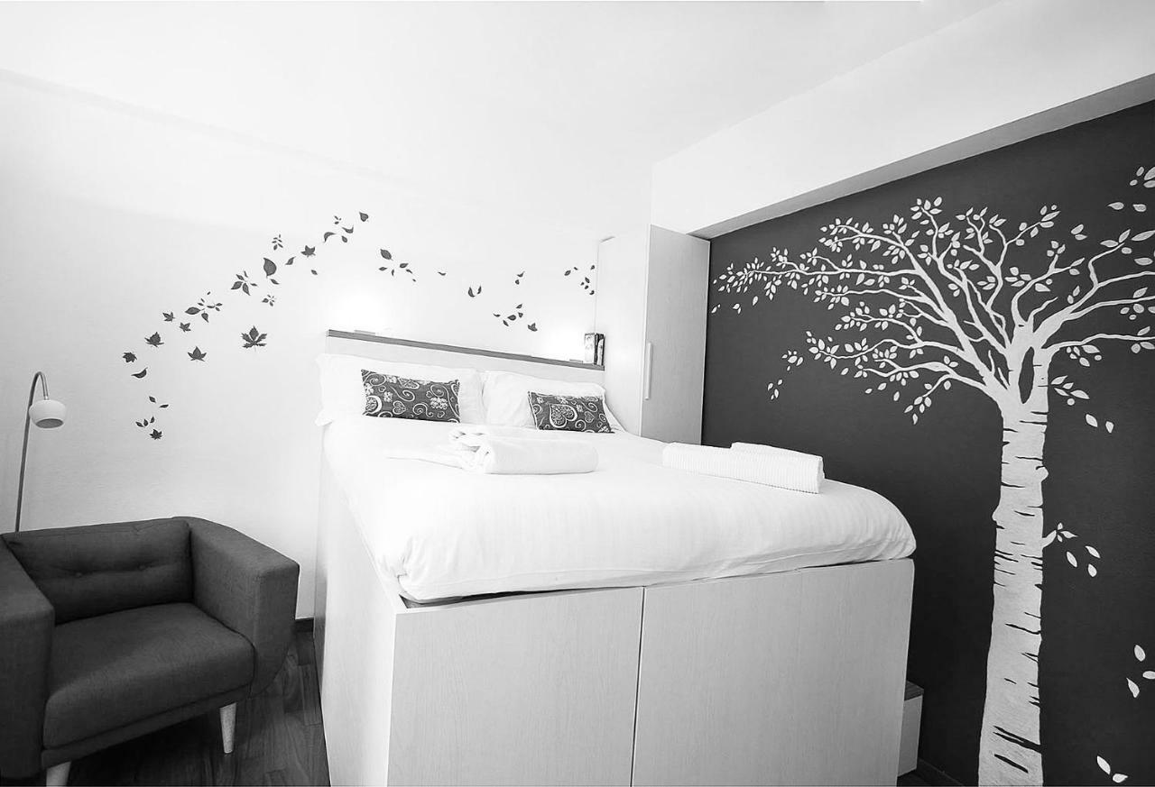 Suite Fiera Milano City Exteriör bild